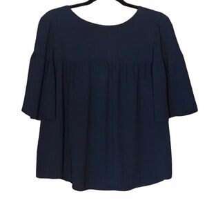 Anne Taylor Pheasant Top V-Neckline Back Bow Tie‎